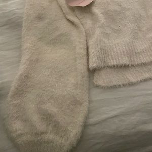 NWT Favlux Fashion Bubble Sleeve Cream Sweater